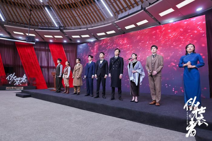 演员表演音乐剧《伪装者》概念主题曲《可是我相信》。 演艺大世界·上海音乐剧艺术中心 供图 article_img