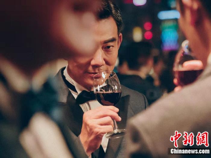 《边缘行者》海报。片方提供 article_img