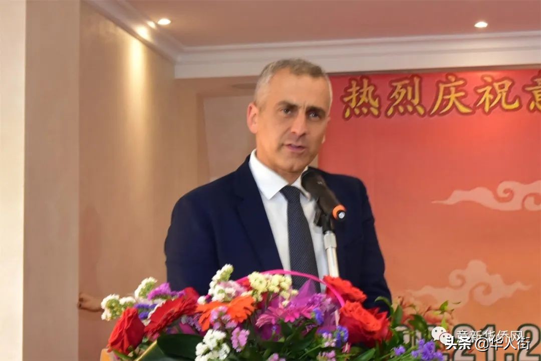 意大利里米尼华侨华人妇女联谊总会成立，张春华女士荣任首届会长