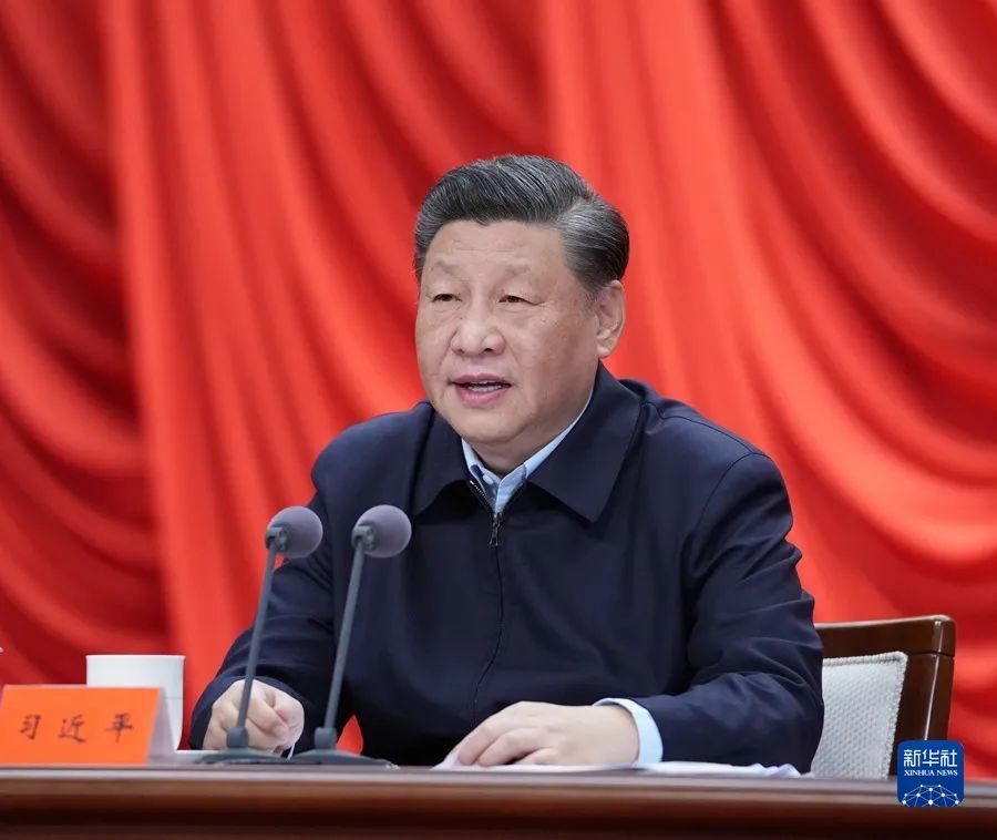 2022年3月1日,2022年春季学期中央党校(国家行政学院)中青年干部培训班在中央党校开班。中共中央总书记、国家主席、中央军委主席习近平在开班式上发表重要讲话。新华社记者 申宏/摄 article_img