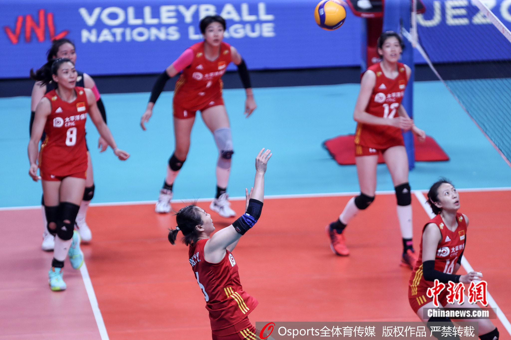 资料图：中国女排在比赛中。图片来源：Osports全体育图片社