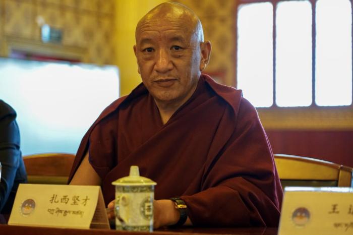 扎西坚才
·中国佛教协会副会长
·西藏佛学院副院长
·拉萨市佛教协会会长
·色拉寺经师 扎西坚才
·中国佛教协会副会长
·西藏佛学院副院长
·拉萨市佛教协会会长
·色拉寺经师