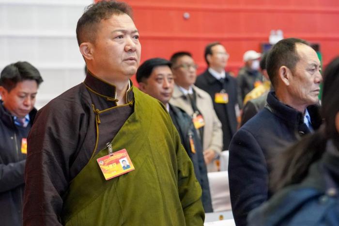 扎塔
·全国脱贫攻坚先进个人
·西藏自治区政协委员
·西藏金塔建设集团有限公司董事长 扎塔
·全国脱贫攻坚先进个人
·西藏自治区政协委员
·西藏金塔建设集团有限公司董事长