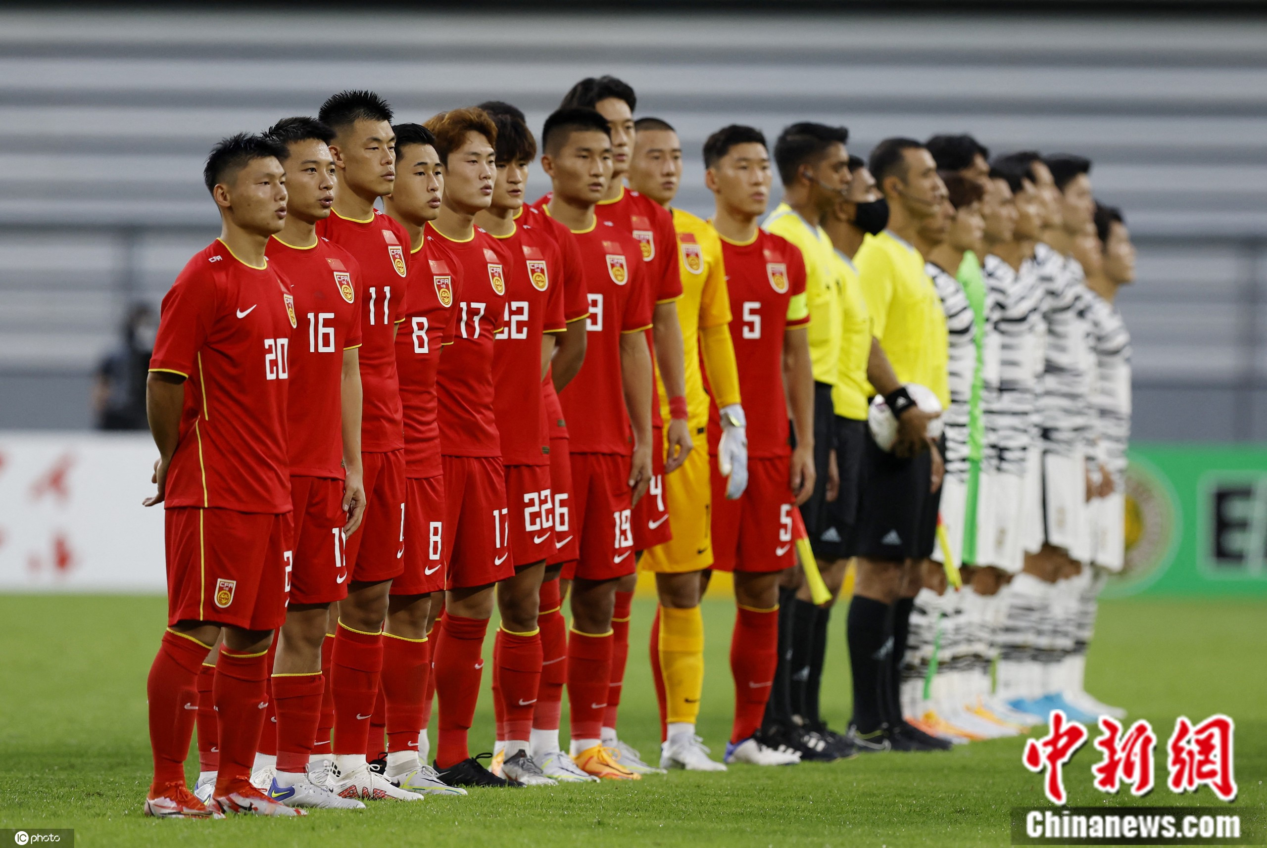 东亚杯首站国足选拔队0:3韩国队。图片来源：IC photo