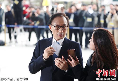 李明博资料图。 article_img