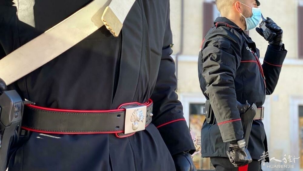 Nuova uniforme Carabinieri (2)-3.jpg