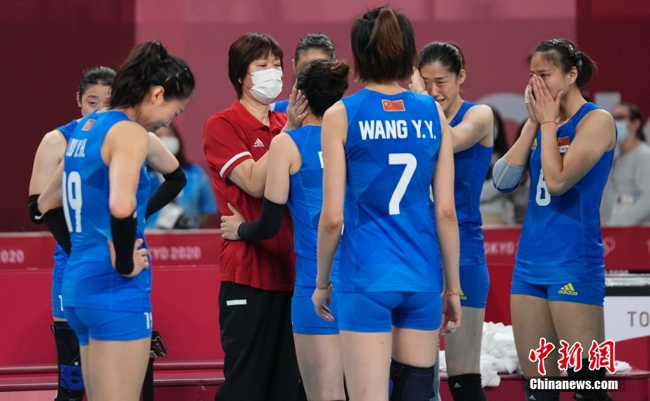 资料图：中国女排在东京奥运会中。<a target='_blank' href='/'>中新社</a>记者 杜洋 摄