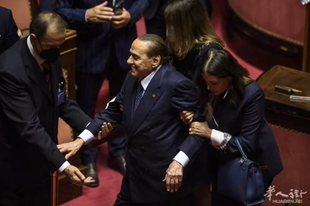 截屏2022-10-15 23.32.35.png 截屏2022-10-15 23.32.35.png