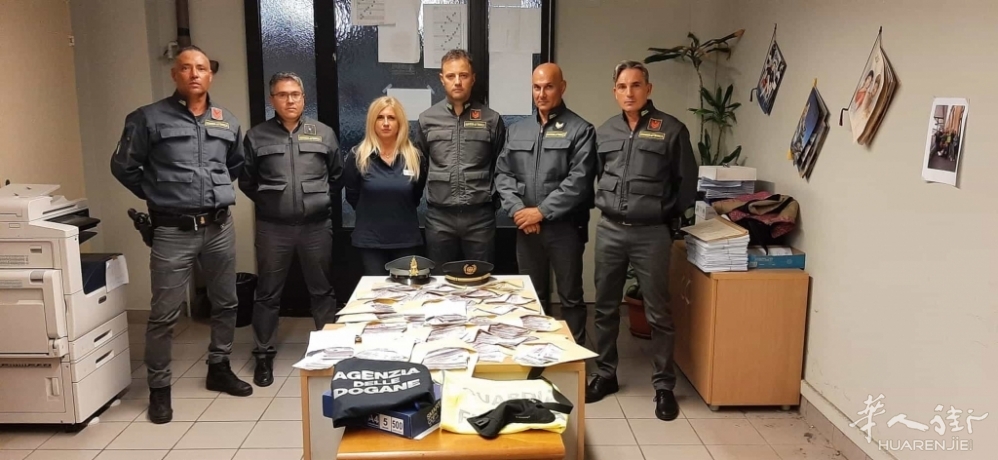 Denaro sequestrato dogane-2.jpg