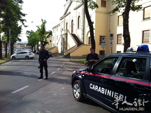 carabinieri-piazza-mercatale.jpg