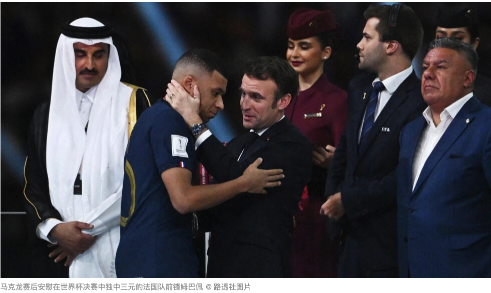 憾负阿根廷后 马克龙：蓝色军团让我们有了梦想 