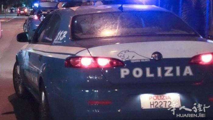 卡塞塔一华人车内运载近百公斤烟火被控 