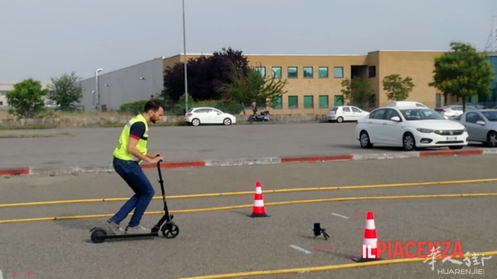 controlli monopattini elettrici-2.jpg