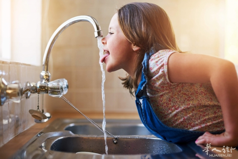 acqua-del-rubinetto.jpeg