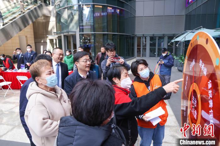 2023年上海静安区“侨界法治宣传月”专场活动现场。周子闳供图 article_img