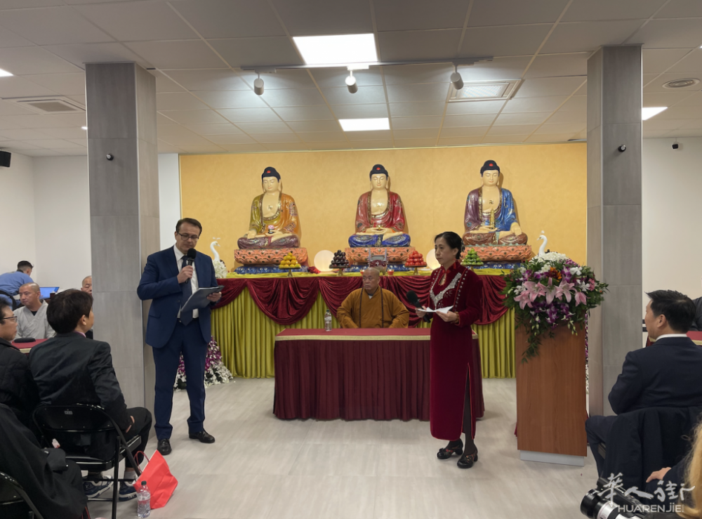 截屏2023-11-24 01.17.44.png