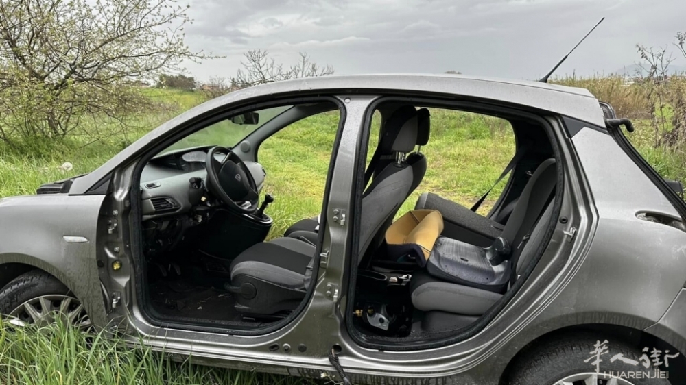 lancia Y villaggio prenestino.jpg lancia Y villaggio prenestino.jpg