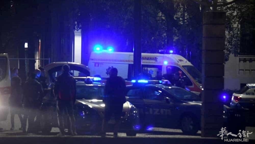 rapina polizia sera notte ambulanza-2.jpg
