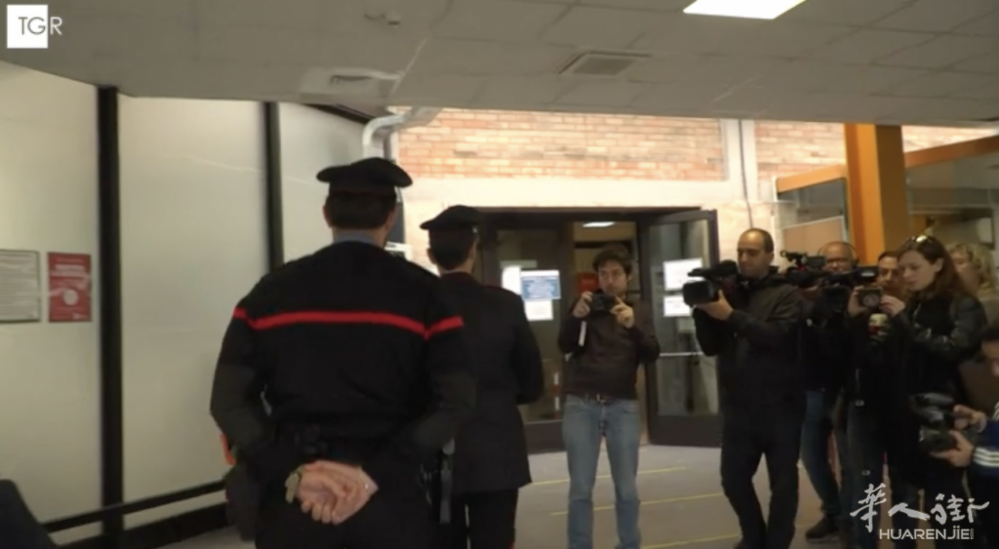 21岁女孩在米兰边一急诊室报警被强奸，次日跳楼自杀！ 