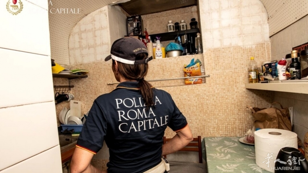 Affittacamere chiuso a Termini (foto polizia Roma Capitale) 3.jpg