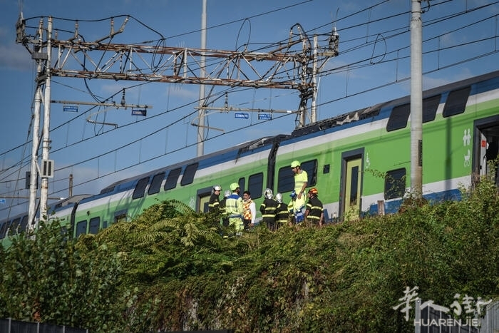bafc713ad3f6300bd2723907d30ceeac.jpg article_img