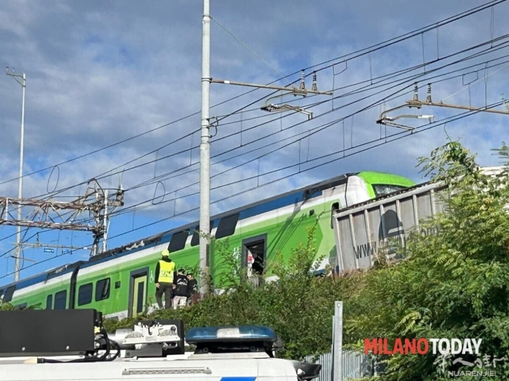 L'incidente tra treni - foto S. Mesa Paniagua 1.jpeg article_img