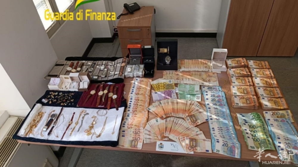 contrabbando orologi finanza.jpg