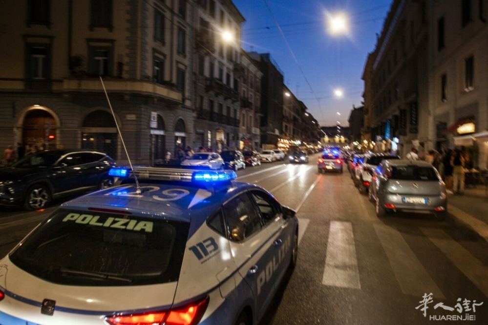 Polizia notte omicidio controllo movida pestaggio rissa (foto LaPresse).jpg