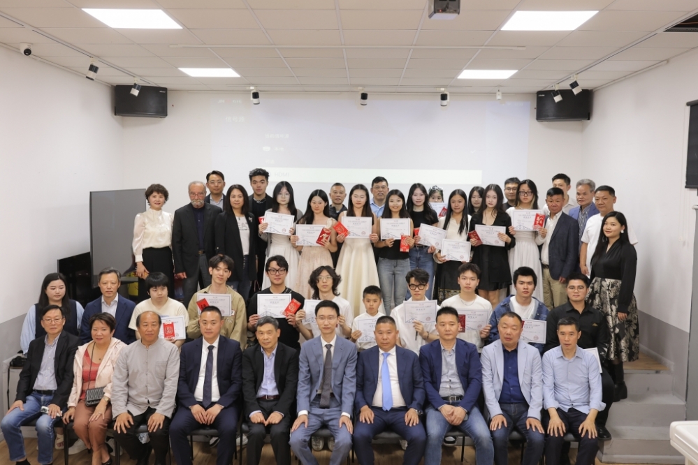 M30A0767.JPG article_img