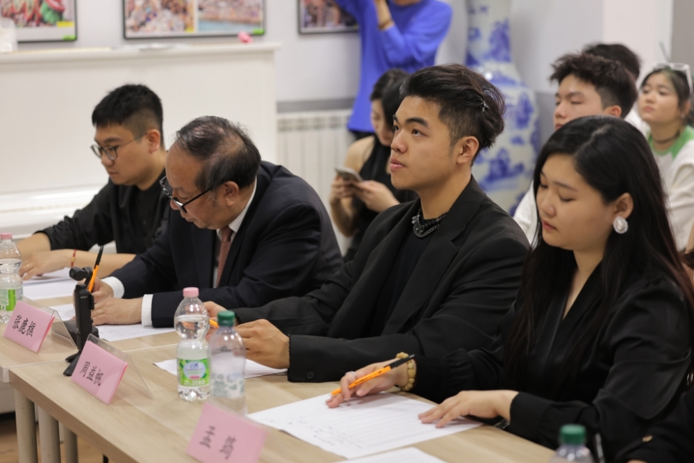 M30A0137.JPG article_img