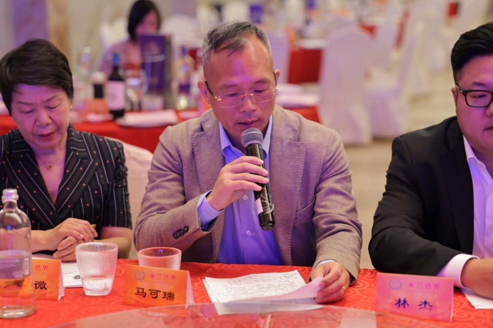 M30A2843.JPG article_img