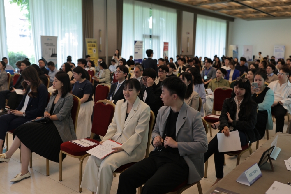M30A1603.JPG article_img