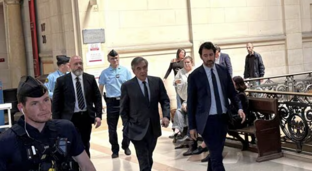 截屏2025-06-17 19.59.41.png 截屏2025-06-17 19.59.41.png