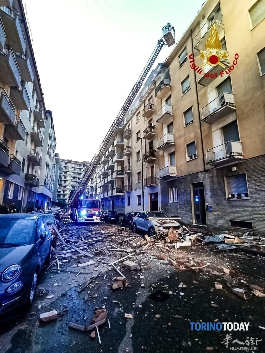 incendio-mansarda-via-nizza-250630-3.jpg