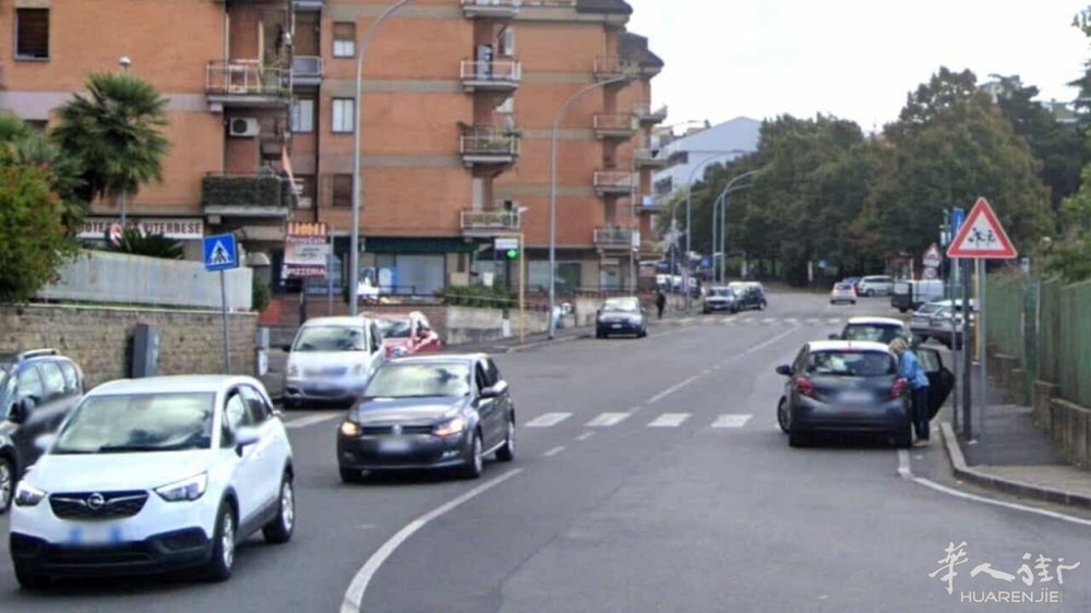 Via Carlo Cattaneo a Viterbo.jpg