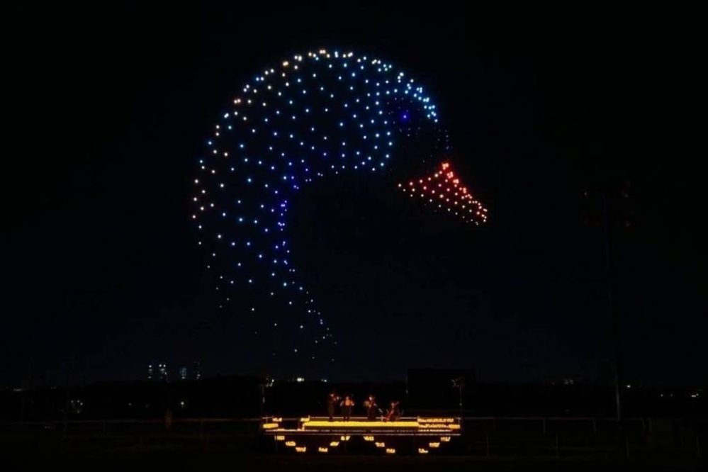 DroneArt-Show-1-1024x683-1-1024x683.jpg