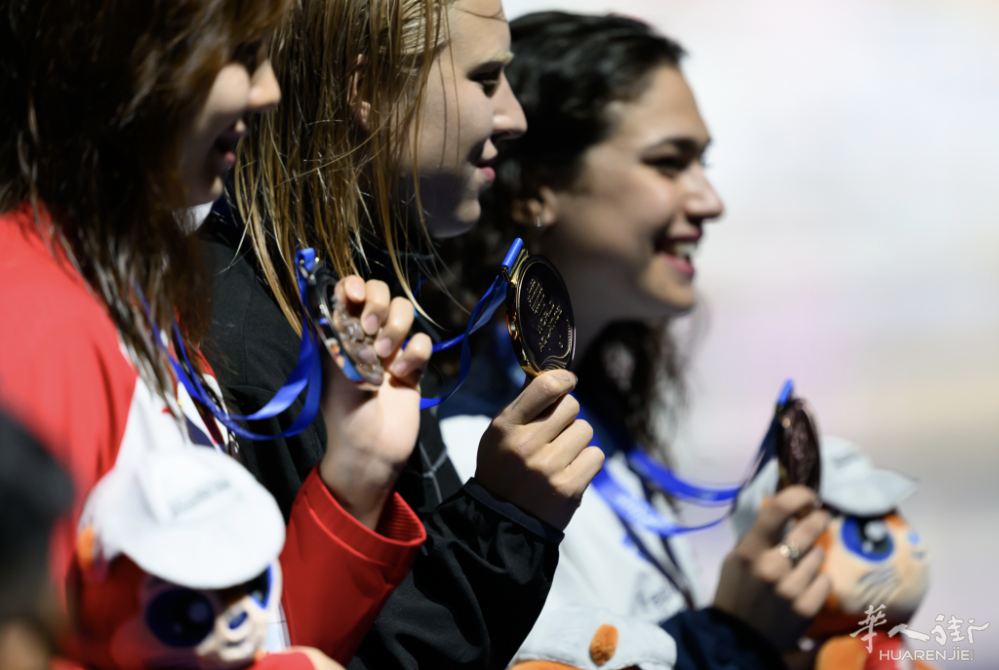 截屏2025-09-01 18.05.39.png 截屏2025-09-01 18.05.39.png