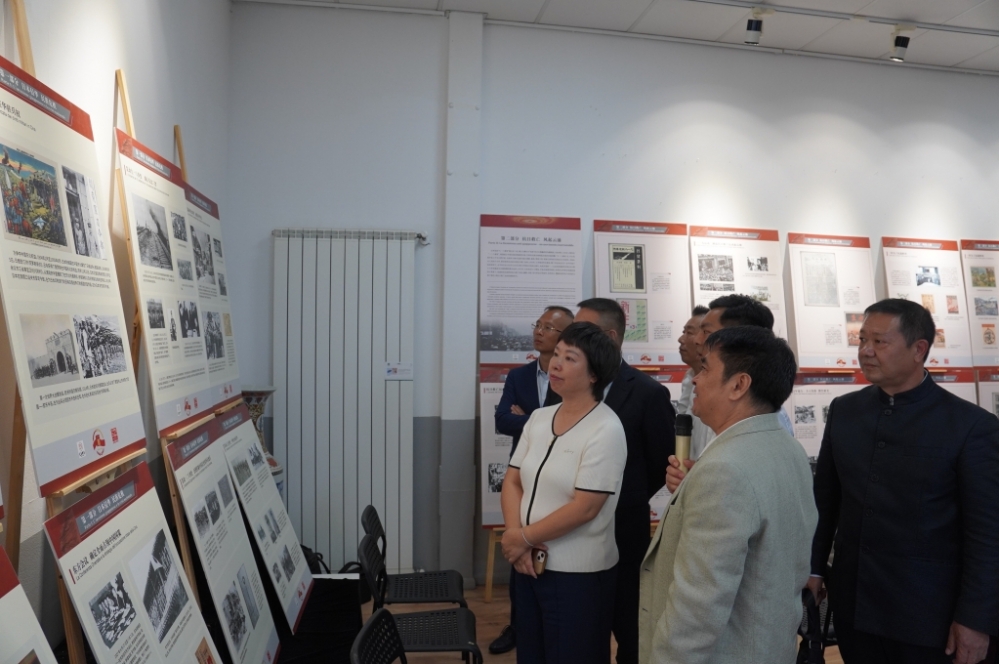 “铭记历史 珍爱和平”纪念中国人民抗日战争暨世界反法西斯战争胜利80周年图片展隆重 ... 