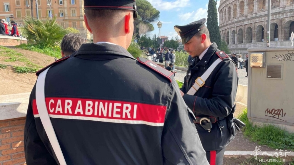 PROVINCIALE - I controlli antiborseggio dei Carabinieri (1).jpg