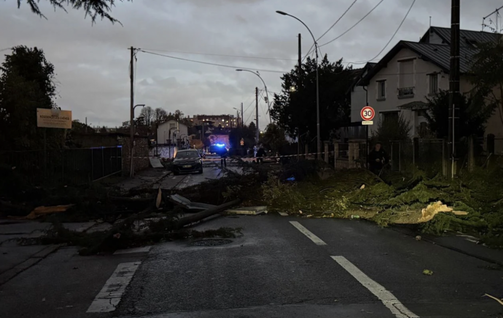 截屏2025-10-21 07.59.02.png