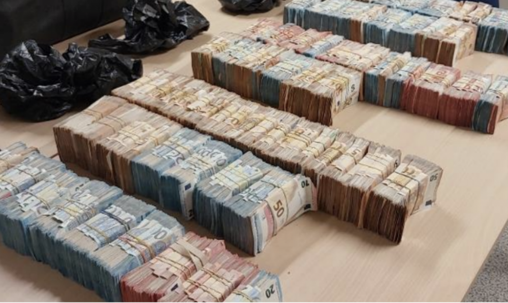 Capture d’écran 2025-10-26 à 14.51.49.png Capture d’écran 2025-10-26 à 14.51.49.png