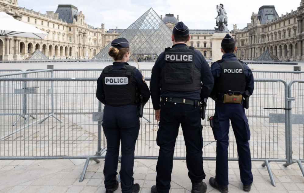 截屏2025-10-26 13.50.54.png 截屏2025-10-26 13.50.54.png