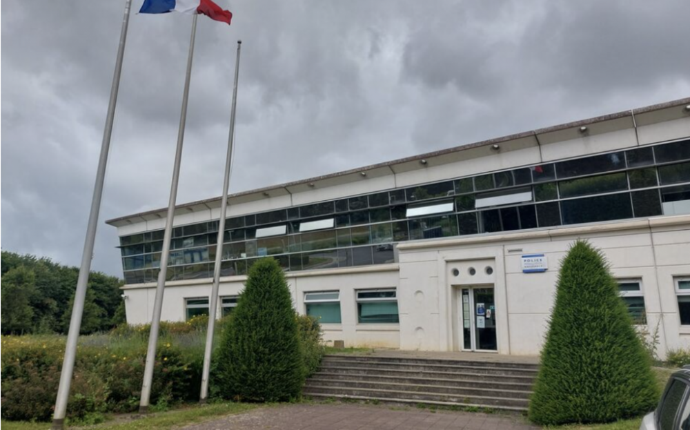 截屏2025-10-31 06.43.42.png 截屏2025-10-31 06.43.42.png