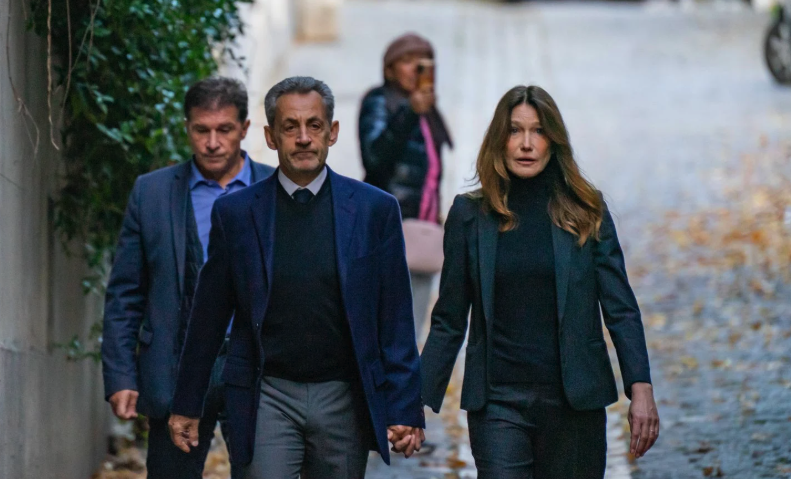 Capture d’écran 2025-11-07 à 13.18.49.png Capture d’écran 2025-11-07 à 13.18.49.png