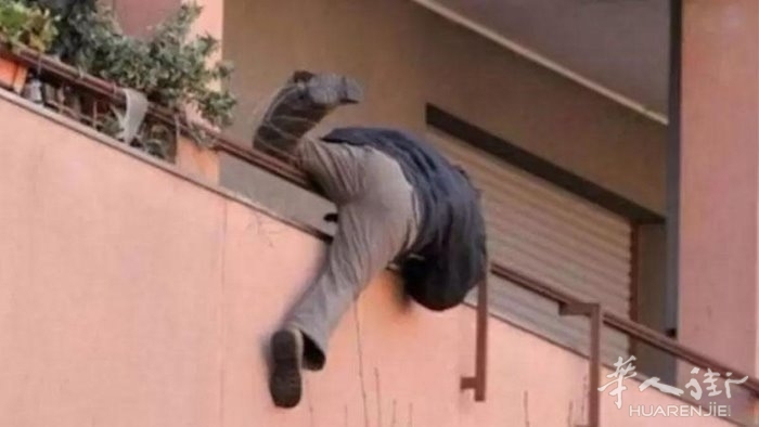 news246082.jpg news246082.jpg