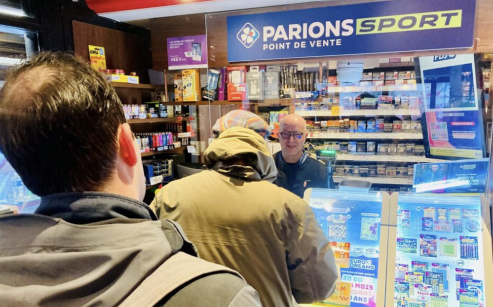 截屏2025-12-08 18.53.20.png