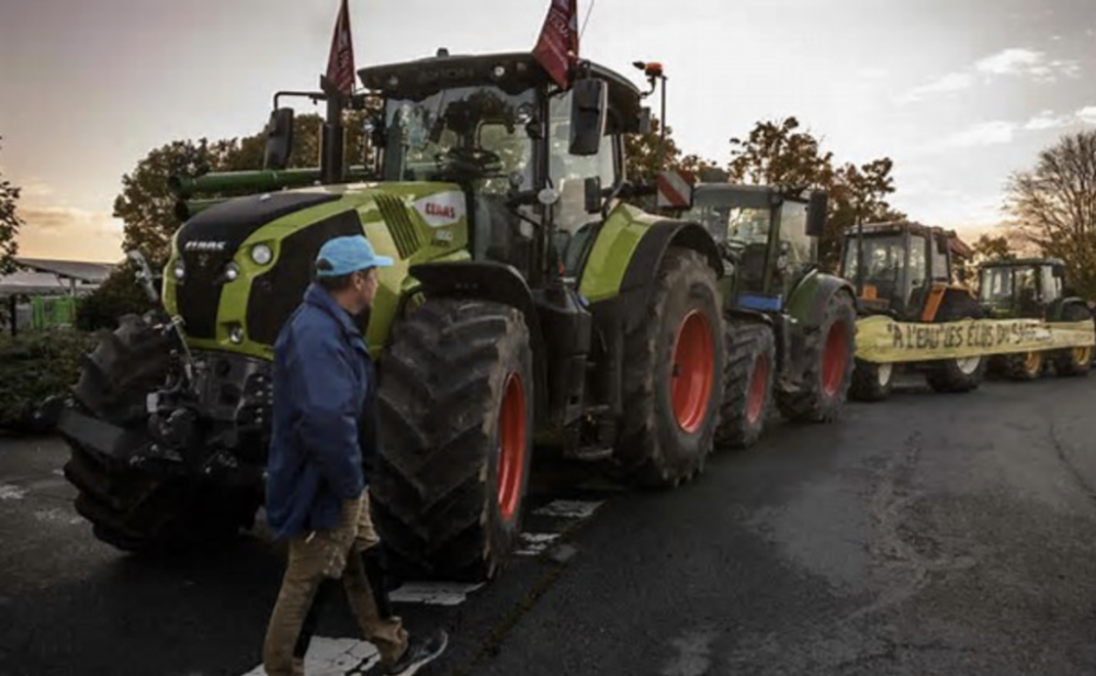 截屏2025-12-13 07.34.18.png