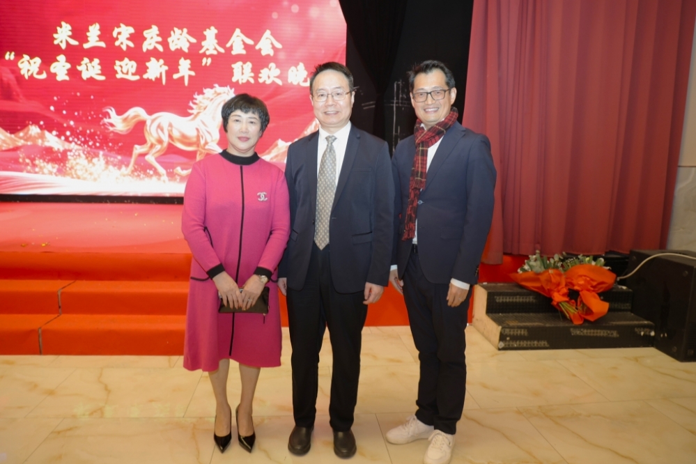 M30A2520.JPG M30A2520.JPG