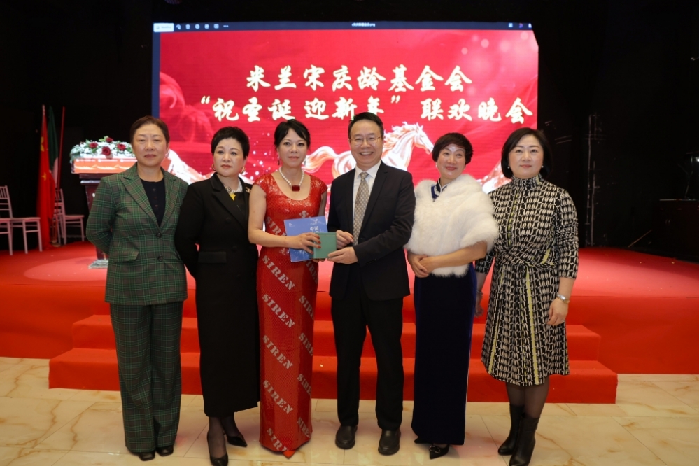 M30A2495.JPG M30A2495.JPG