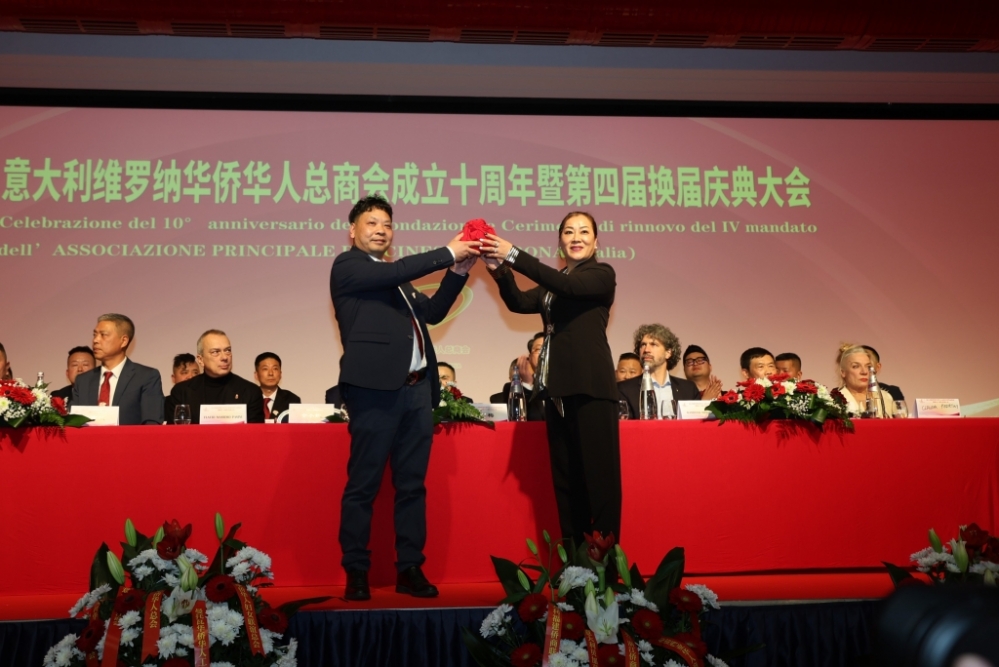 M30A9560.JPG M30A9560.JPG